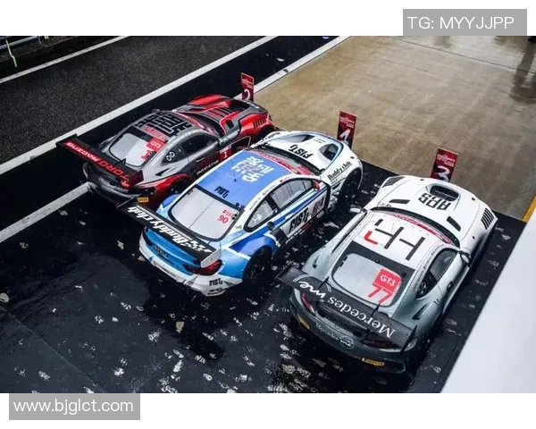 上海足球队在耐力排行榜中荣登第五名彰显球队实力与潜力